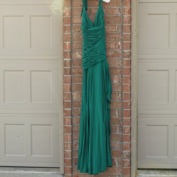 BCBG MaxAzria Full Length Ruched Green Chiffon Formal Dress - Picture 4 of 5